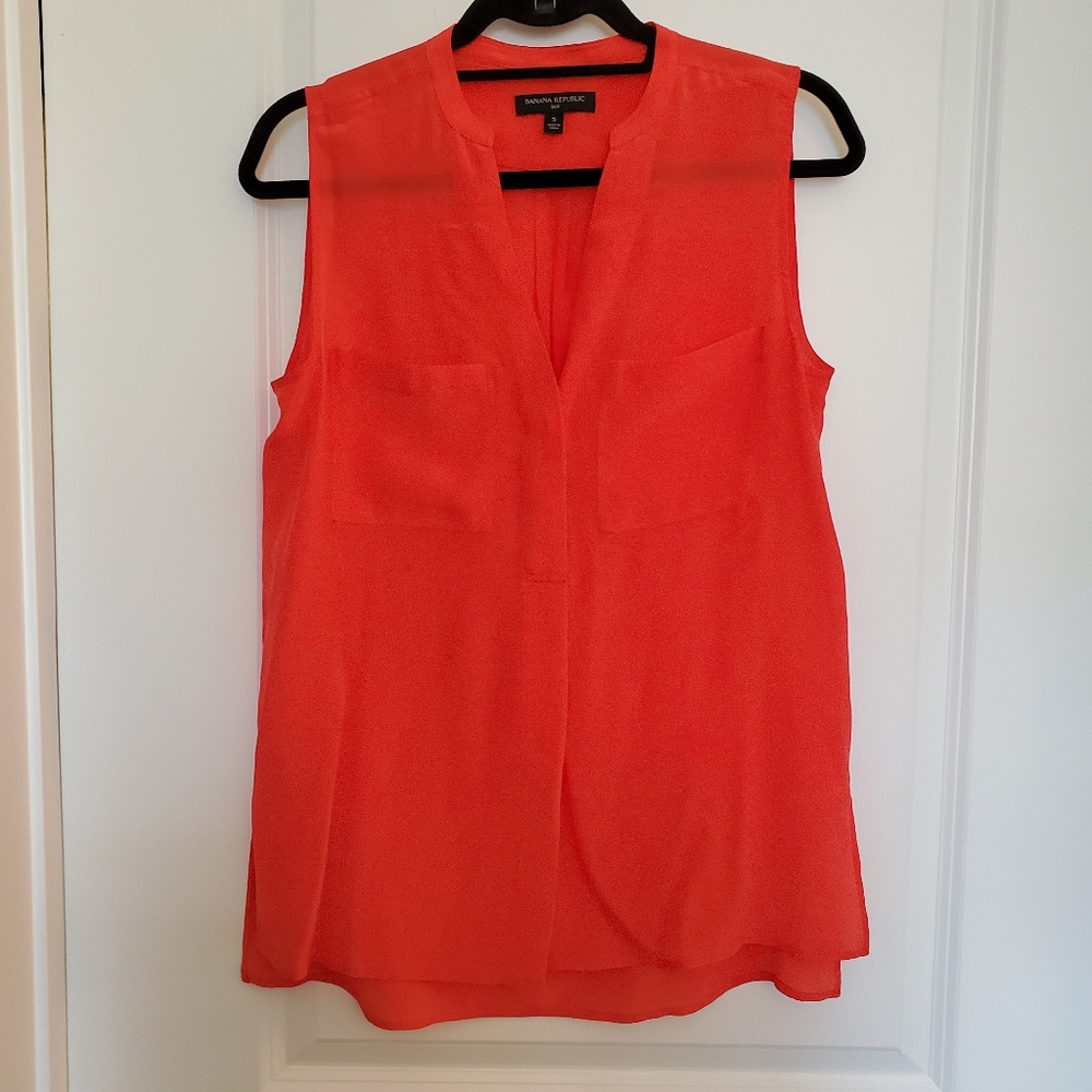 BR Silk top, Flame Red (NWOT)